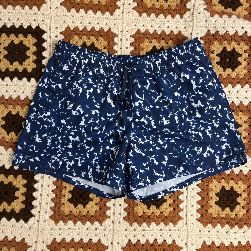 The North Face Summit Series Blue Print Shorts Size Medium